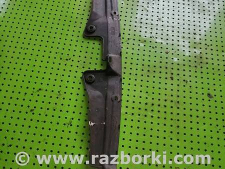 Накладка замка капота для Honda CR-V (02-06) Киев 71123SKNE00