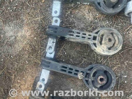 Подушка двигателя верхняя для Honda Civic 4D Киев 50880SNAA82