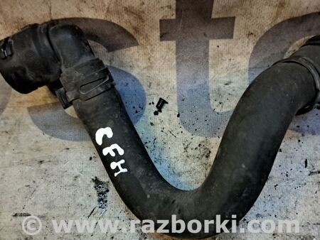 Патрубок системы охлаждения для Skoda Octavia A5 Киев 1K0122073GF