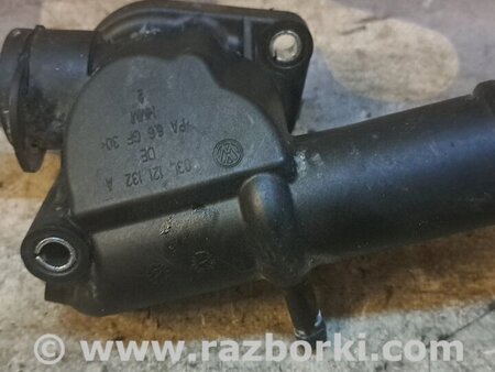 Фланец системы охлаждения для Skoda Octavia A5 Киев 03L121132A