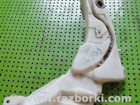 Бачок омывателя для Ford Focus 1 (07.1998 - 09.2004) Киев 1502303