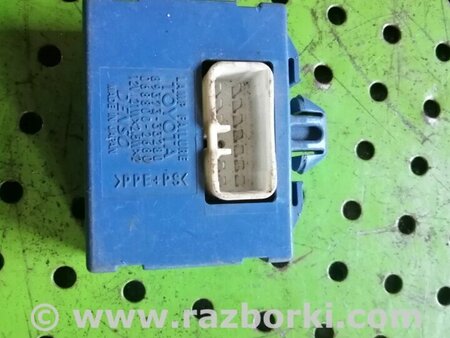 Блок управления светом для Toyota Camry 30 XV30 (09.2001-03.2006) Киев 8937333280