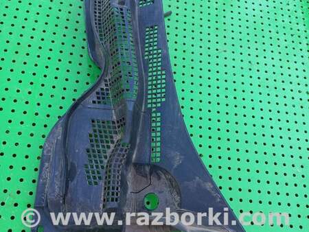 Пластик под лобовое стекло для Honda CR-V (07-11) Киев 74218SWWG00