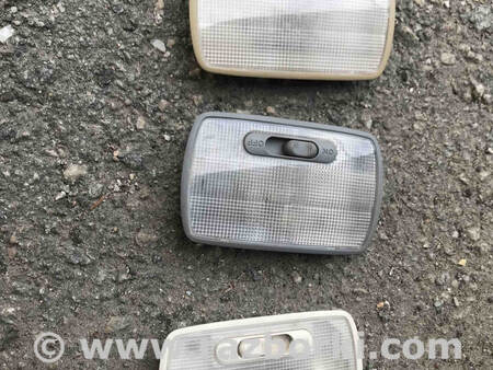 Плафон освещения задний для Honda CR-V (07-11) Киев 34252-S5A-003ZA