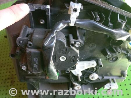 Корпус печки для Honda CR-V (02-06) Киев 79106SCAA01