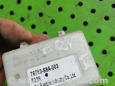 Блок реле для Honda CR-V (02-06) Киев 76750S9A003