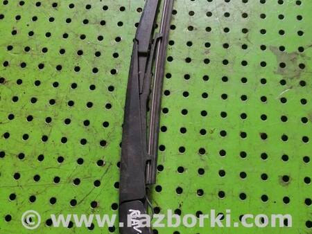 Рычаг заднего стеклоочистителя для Toyota RAV-4 (00-05) Киев 8524142040