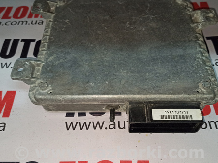 Блок управления двигателем для Rover 200 Львов MKC104011