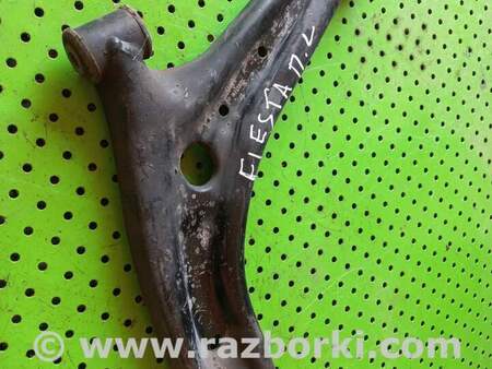 Рычаг передний левый для Ford Fiesta Mk6 (2008-2017) Киев 1737305