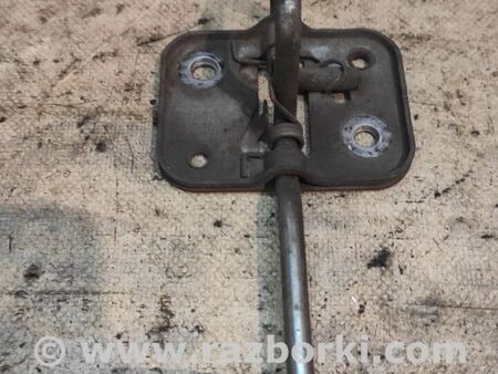 Замок капота для Seat Ibiza Киев 6J0823186