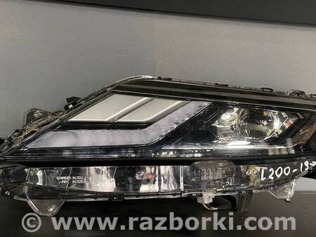 Фара передняя левая для Mitsubishi L200 Коломия 8301D381