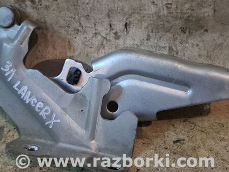 Петля крышки багажника левая для Mitsubishi Lancer X 10 (08-17) Киев 5923A013