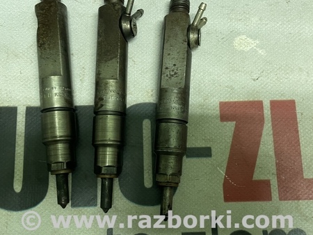 Форсунка топливная для Audi (Ауди) A6 C4 (06.1994-12.1997) Львов 046130201E