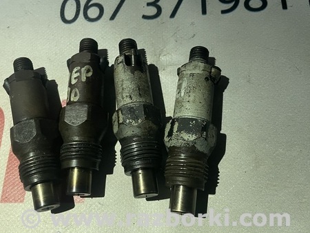 Форсунка топливная для Peugeot Partner Львов LCR6730705D