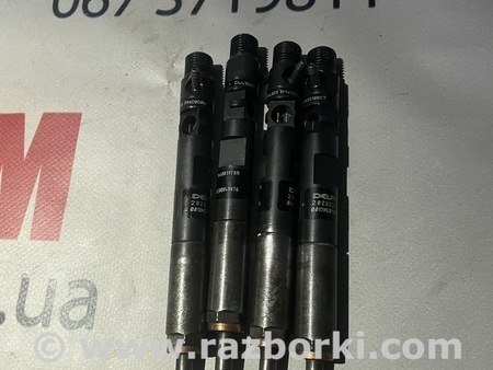 Форсунка топливная для Renault Scenic II Львов 8200049876, 166003978R