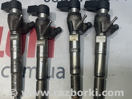 Форсунка топливная для Renault Megane 3 Львов -H8200704191, 166008052R