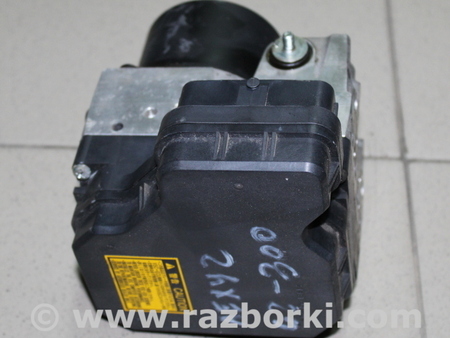 Блок ABS для Lexus GS300 (97-05) Львов 44540-30100, 89541-30260, 133800-7810