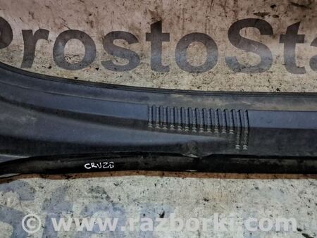 Пластик под лобовое стекло (Жабо) для Chevrolet Cruze J300 (2008-2016) Киев 95321394