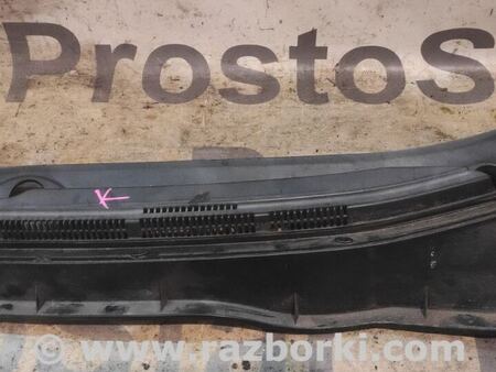 Пластик под лобовое стекло для Mitsubishi Outlander XL Киев 7405A241