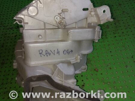 Корпус печки для Toyota RAV-4 (05-12) Киев 8713012550