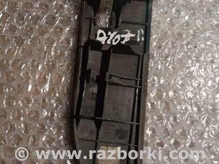 Накладка петли крышки багажника для Honda Pilot 2 MR-V YF3/4 (2008-2015) Киев 74835-SZA-A1