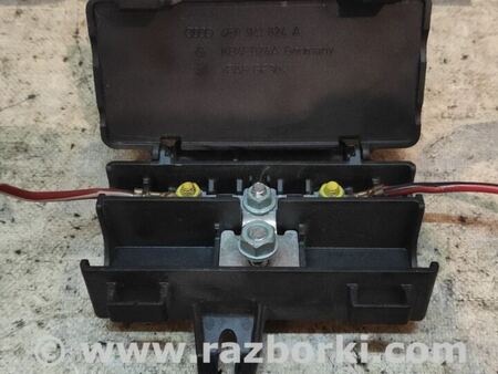 Блок предохранителей для Audi (Ауди) A8 D3 (07.2002-10.2009) Киев `4E0941824A
