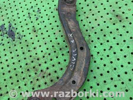 Рычаг задний верхний поперечный правый для Honda Civic 8 FK,FN1,FN2 UFO (09.2005 - 06.2012) Киев 52390SNAA00