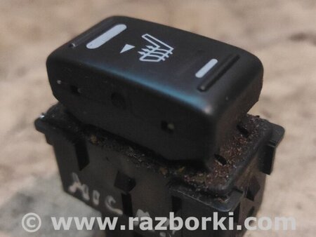 Кнопка обогрева сидений для Nissan Micra K12 (2002-2010) Киев 25500AX610