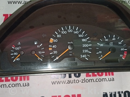 Щиток приборов для Mercedes-Benz E210 Львов 2105406747