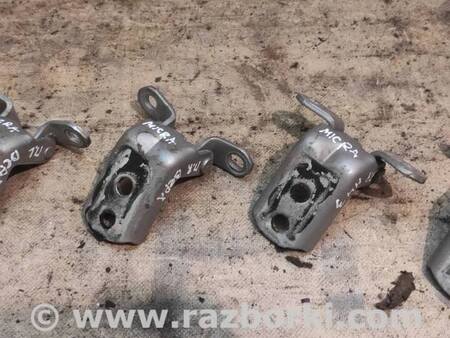 Петля двери передняя левая для Nissan Micra K12 (2002-2010) Киев 824212F030