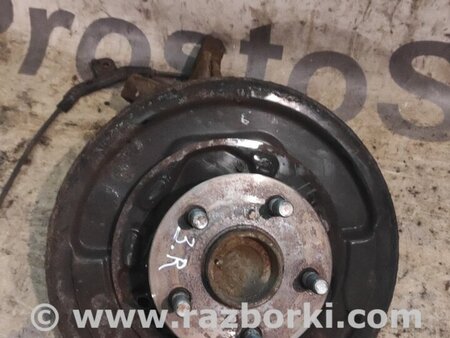 Цапфа задняя правая для Toyota Avensis T250 (02.2003-10.2009) Киев 4230405100