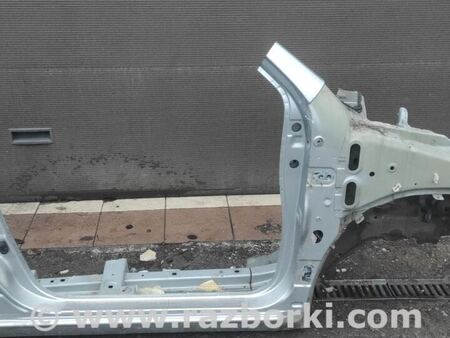 Передняя правая четверть для Nissan Micra K12 (2002-2010) Киев 64180AX630