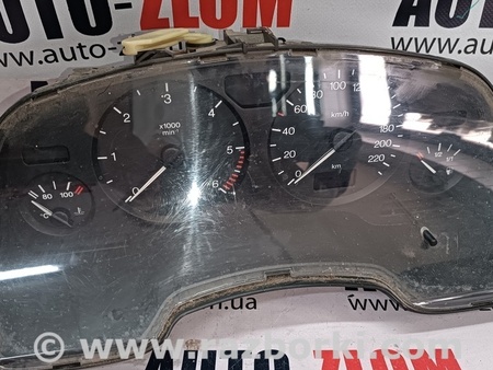 Панель приборов для Opel Zafira Львов 09228757 EJ 
