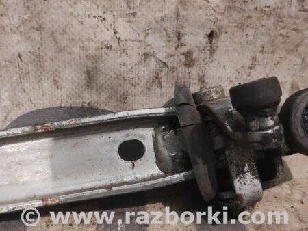 Ролики боковой двери для Iveco Daily E5 Киев 3801610