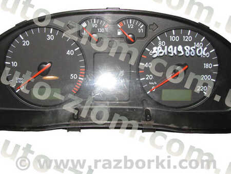Панель приборов для Volkswagen Passat B5 (08.1996-02.2005) Львов 3B1919880C, 110.008.920/034