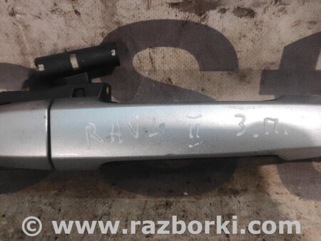 Ручка задней правой двери для Toyota RAV-4 (00-05) Киев 6920342010