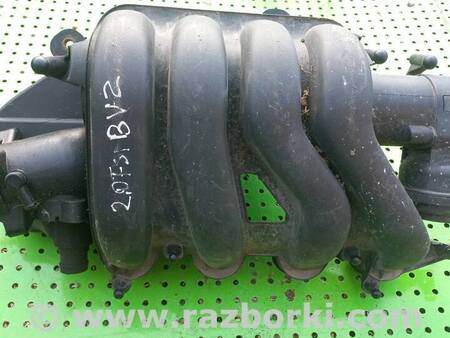 Впускной коллектор для Volkswagen Passat B6 (03.2005-12.2010) Киев 06F133210Q