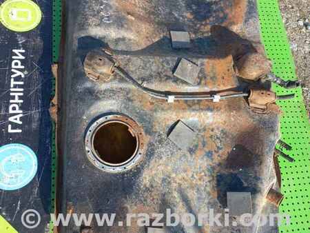 Топливный бак для Toyota Camry 20 XV20 (08.1996-01.2002) Киев 7700139355