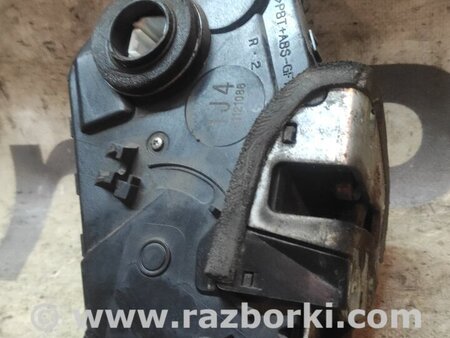 Замок крышки багажника для Toyota RAV-4 (05-12) Киев 6911042130