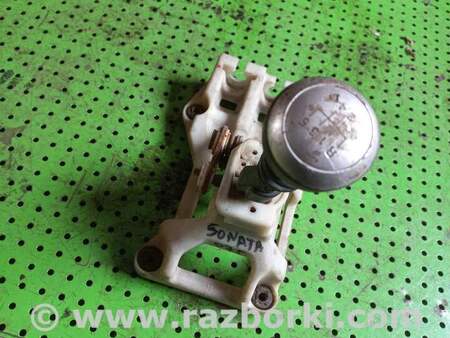 Кулиса для Hyundai Sonata NF (09.2004-10.2010) Киев 437003KXXX