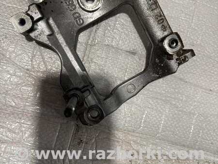 Кронштейн компрессора кондиционера для Toyota Land Cruiser Prado 150 Киев 8843160330