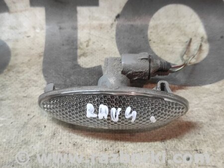 Повторитель поворотов для Toyota RAV-4 (05-12) Киев 817300D030