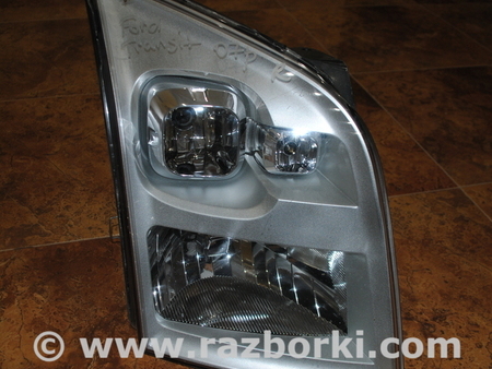 Фара передняя правая для Ford Transit (06-14) Львов