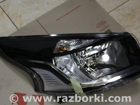 Фара передняя правая для Renault Trafic 3 (2014-...) Львов 260109424R