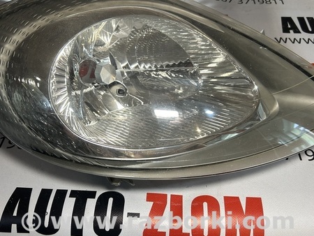 Фара передняя правая для Opel Vivaro Львов 7700311374, 91165722