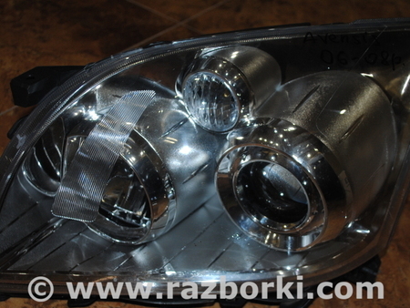 Фара передняя левая для Toyota Avensis T250 (02.2003-10.2009) Львов taiwan