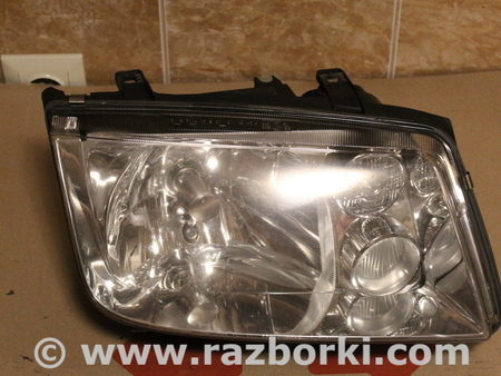 Фара передняя правая для Volkswagen Bora A4 (08.1998-01.2005) Львов Лінза