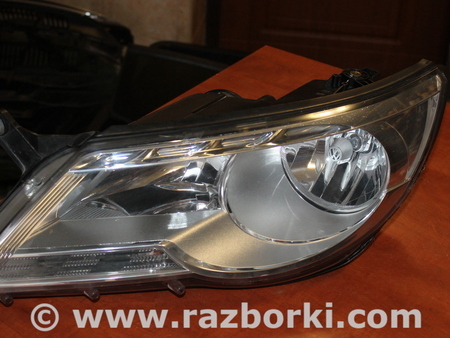 Фара передняя левая для Volkswagen Tiguan (07-11) Львов 5N1941031R
