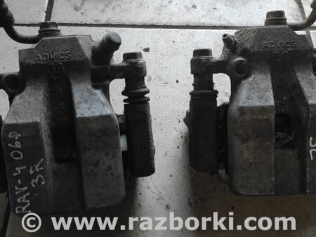 Суппорт задний левый для Toyota RAV-4 (05-12) Киев 4785042060