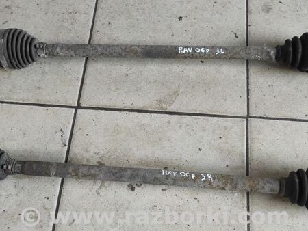 Полуось задняя для Toyota RAV-4 (05-12) Киев 4233042050